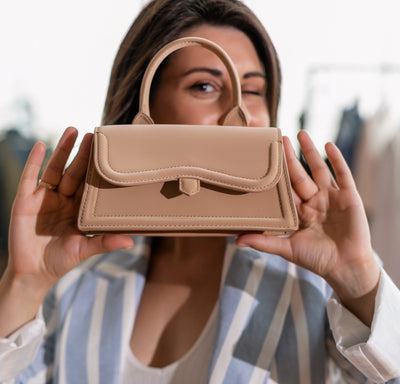 10 Purse Essentials: What’s in Your Bag?