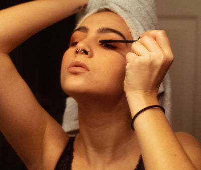 5 Harmful Ingredients to Avoid in Mascara